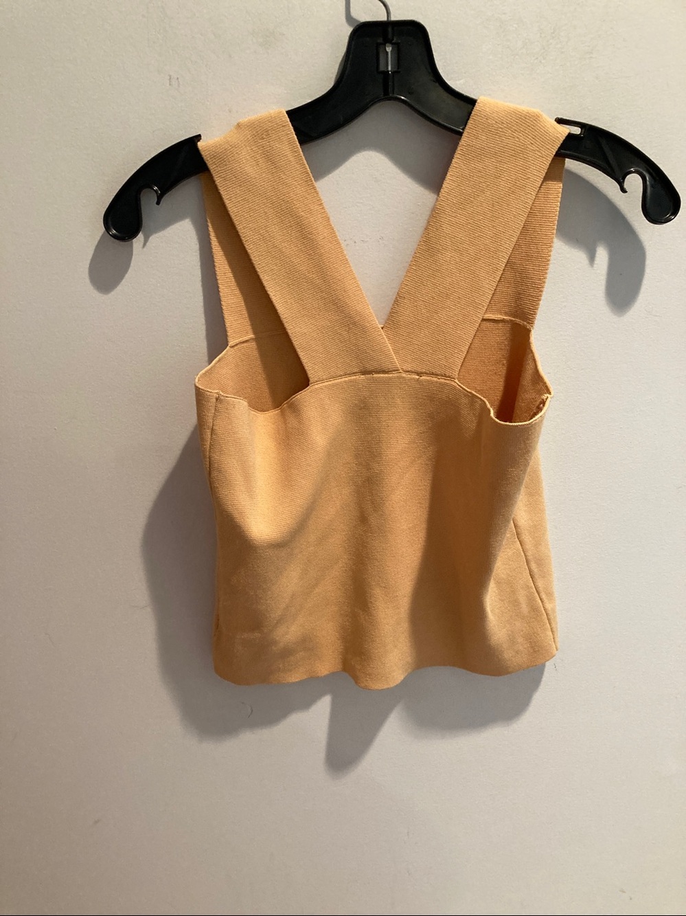 Mustard Square-Neck Crop Tank small
Pit 15” stretches to 16” - Picture 3 of 3